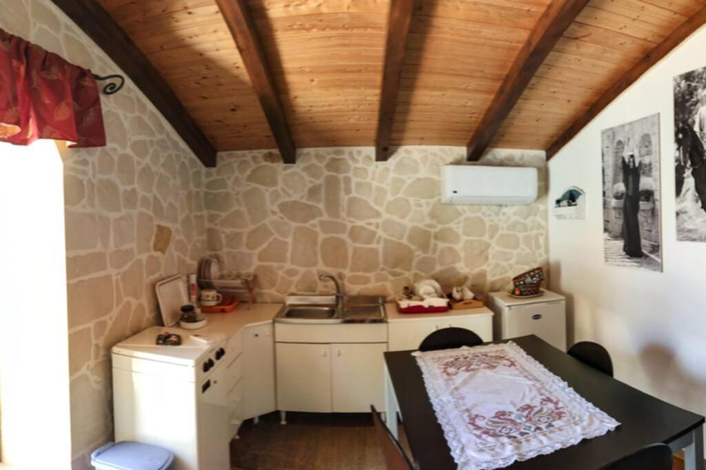 Villa Neli, Palazzolo Acreide, Siracusa, Hot Tub, Wi-Fi & Parking Exteriér fotografie