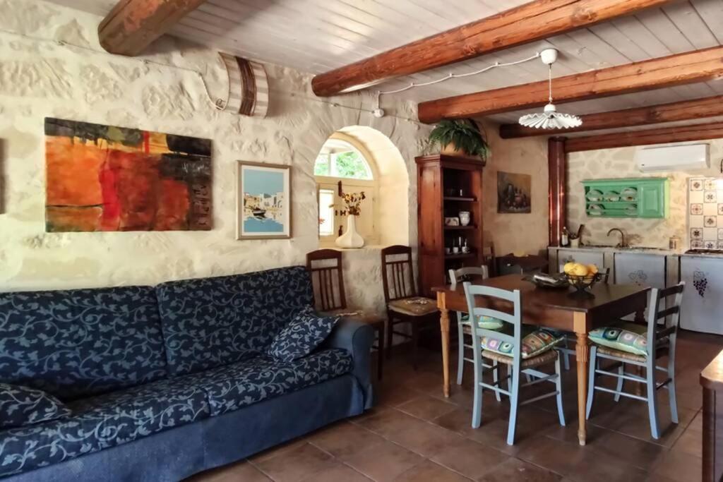 Villa Neli, Palazzolo Acreide, Siracusa, Hot Tub, Wi-Fi & Parking Exteriér fotografie